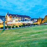 Western Brunnenhof 3*