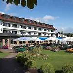 Western Brunnenhof